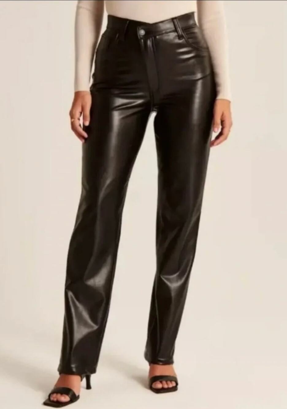 A&F Curve Love Criss-Cross Waistband Vegan Leather 90s Straight Pant Size 29/8